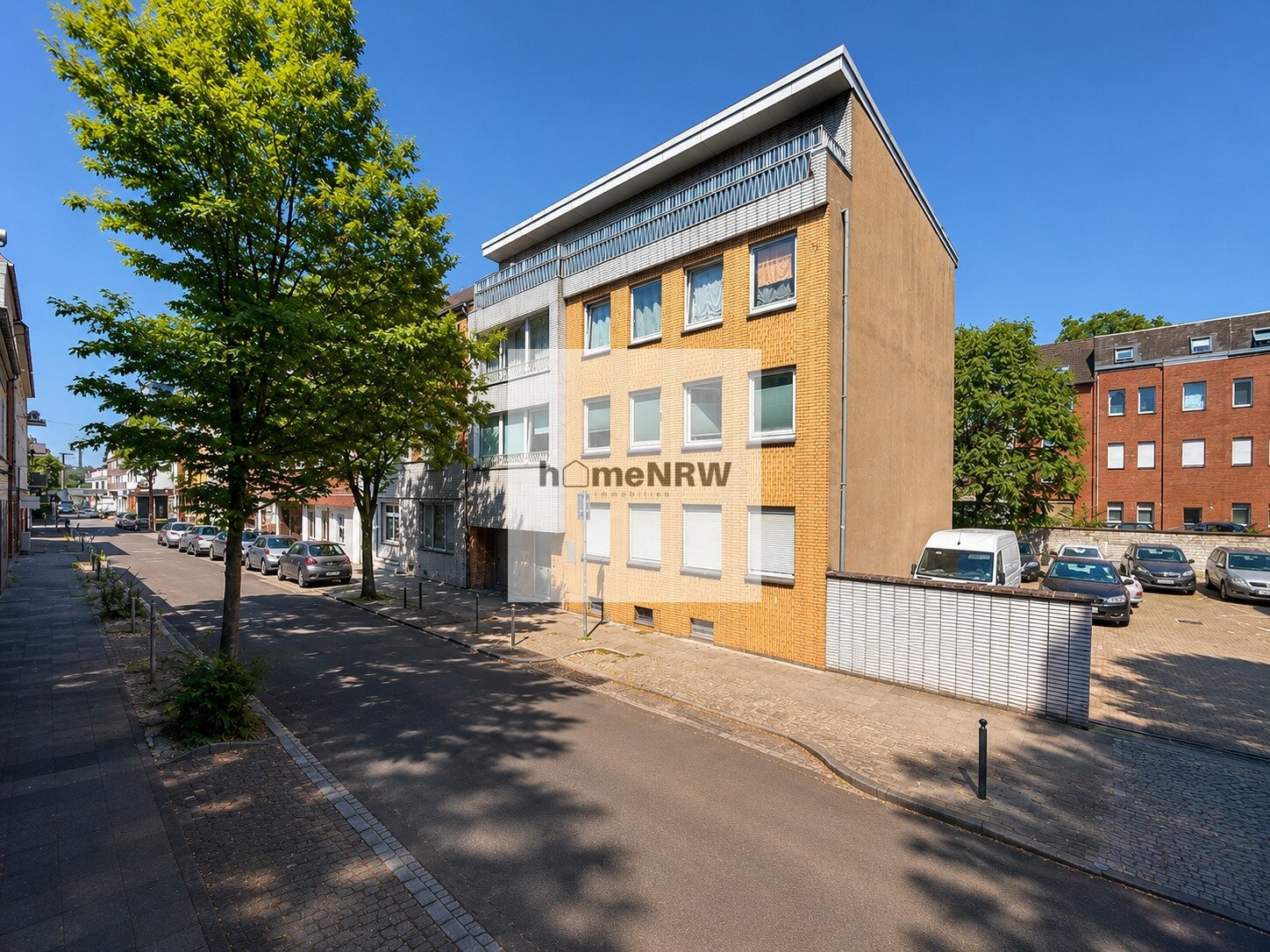 3,5-Zimmer-Wohnung mit Balkon und Entwicklungspotenzial in Oberhausen-Mitte 3,5-Zimmer-Wohnung mit Balkon und Entwicklungspotenzial in Oberhausen-Mitte