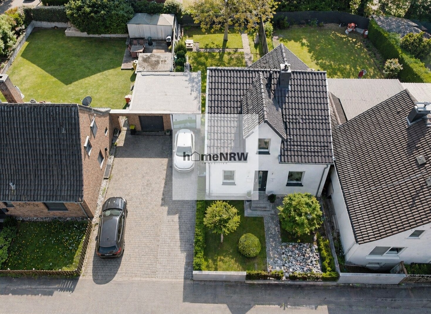 Erschlossenes Baugrundstück mit ca. 351 m² in gefragter Wohnlage von Krefeld-Linn Erschlossenes Baugrundstück mit ca. 351 m² in gefragter Wohnlage von Krefeld-Linn